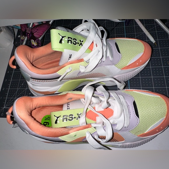 I love these shoe but they run small… - Picture 2 of 7